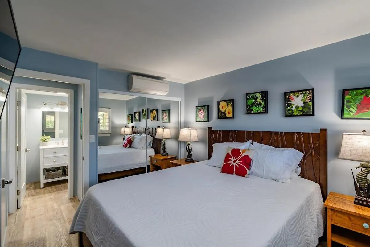 Willa Oceanfront Abode Remodeled In 2021 Sleeps 6 Wailuku